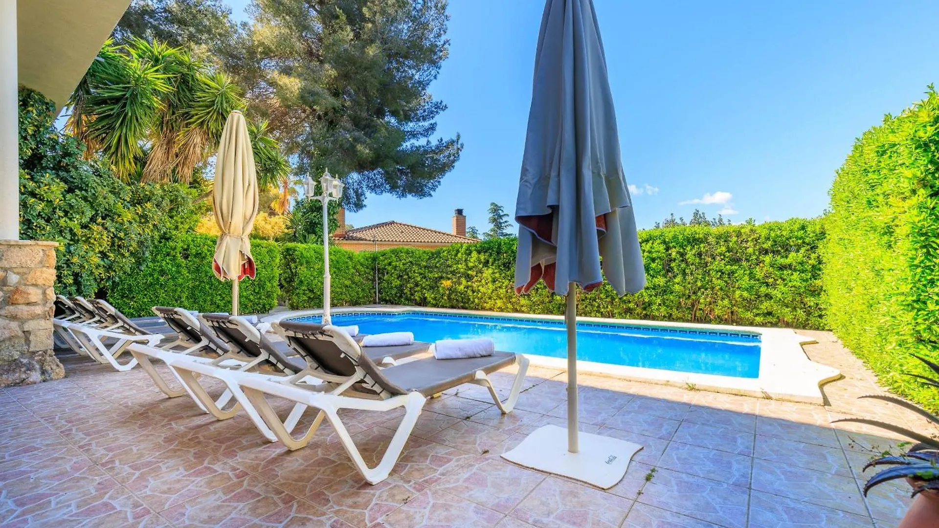 Goleta Villa Tarragona Spain